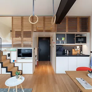 Zoku 4*, Amesterdão Países Baixos